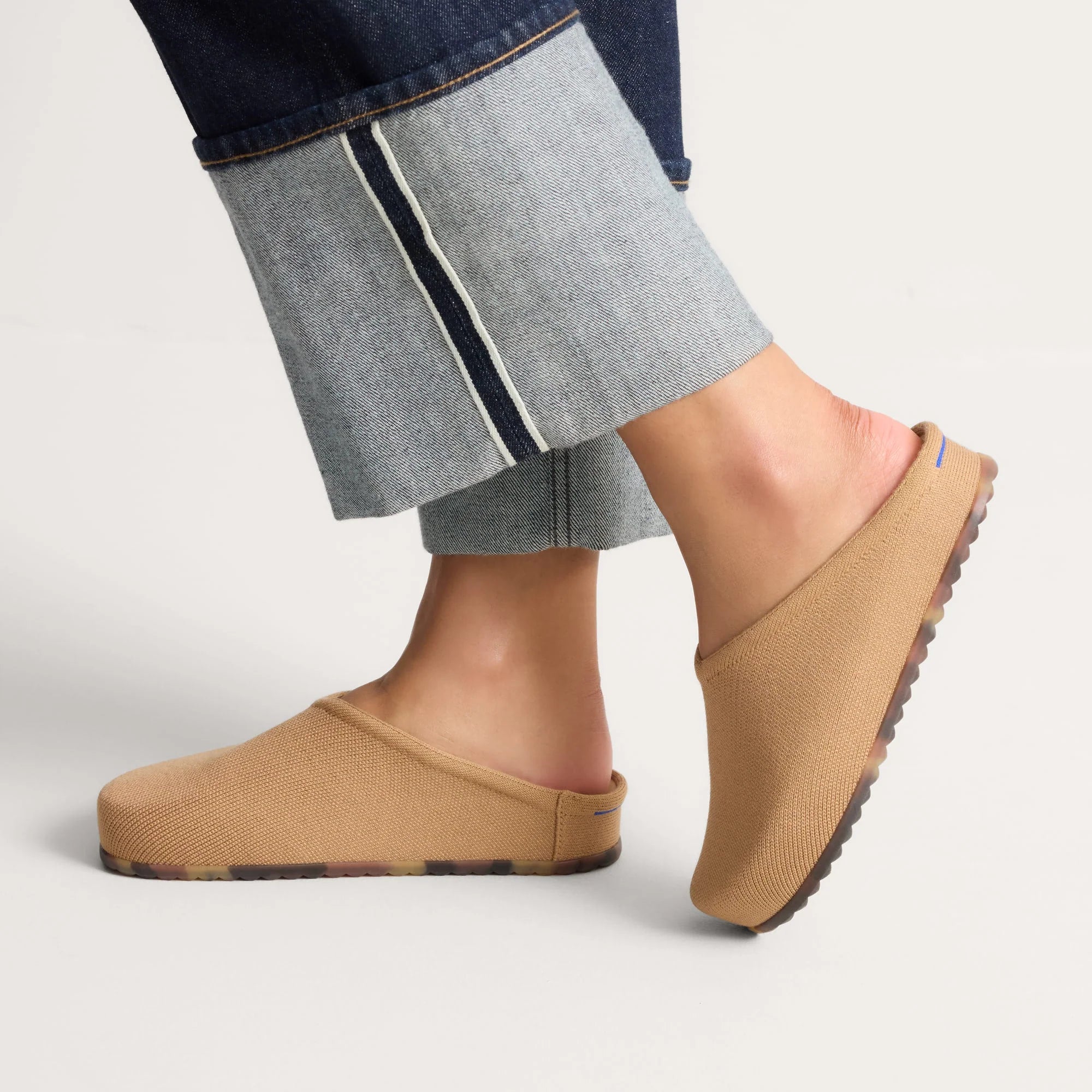 The Casual Clog - Butternut